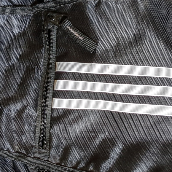 Adidas Drawstring Backpack - Picture 2 of 5